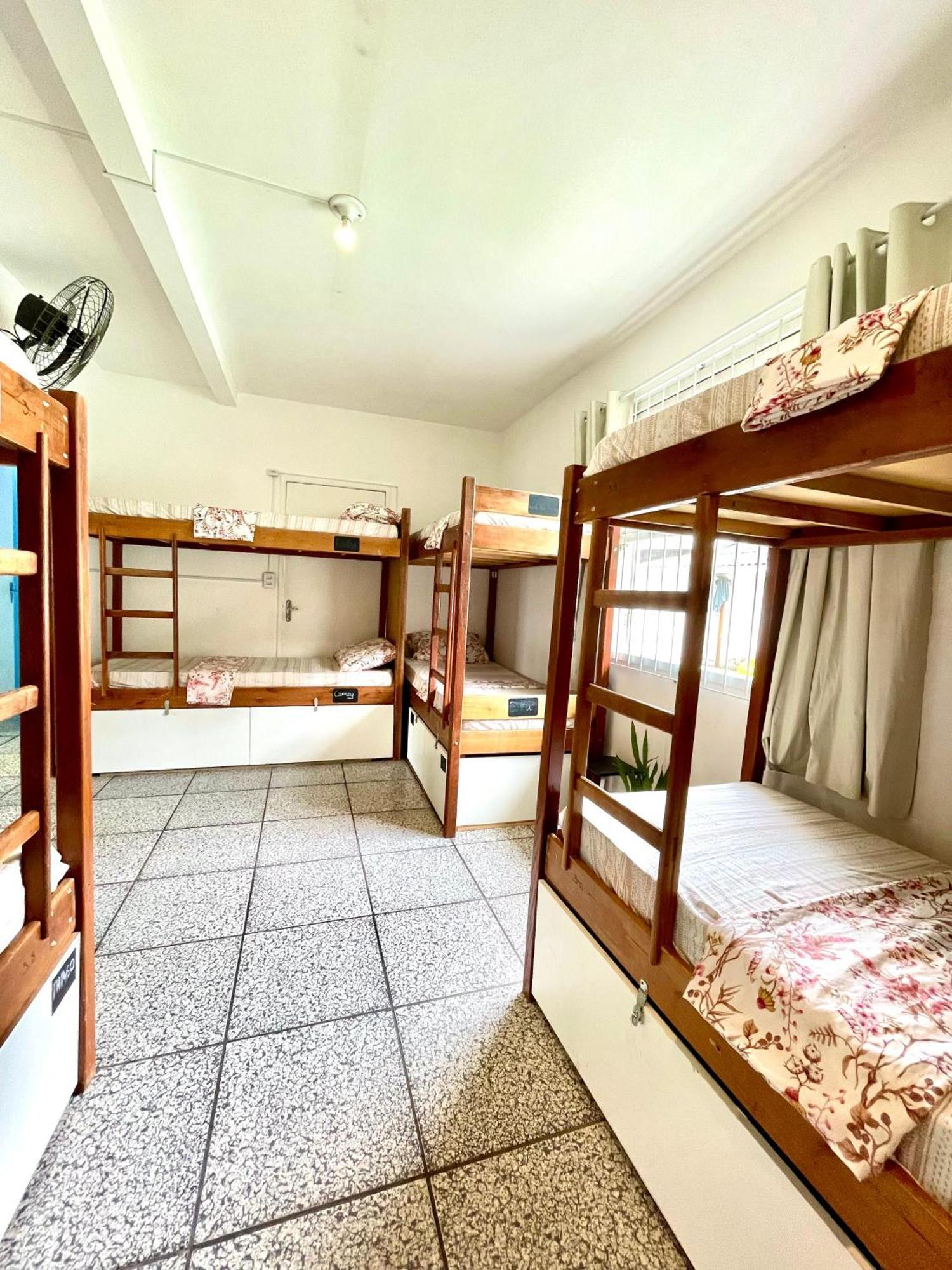 Pequi Hostel Florianópolis Dış mekan fotoğraf